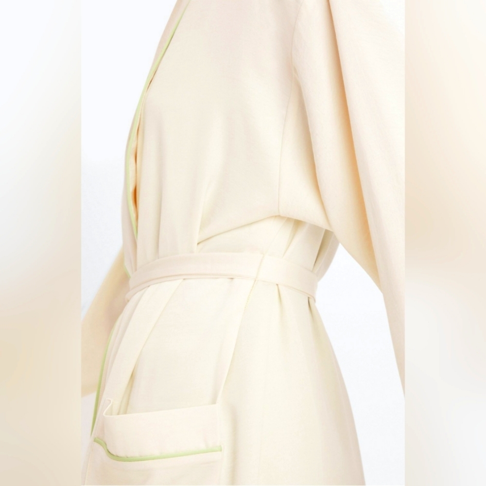 Fabletics Eco Satin Long Robe - Picture 4 of 7